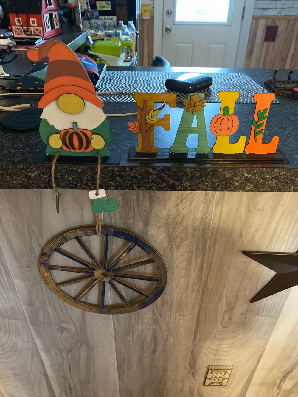 Shelf sitter set of two